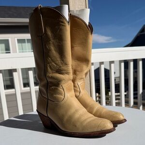 Frye 2308 Tan Leather Cowboy Boots -Sz 10 D